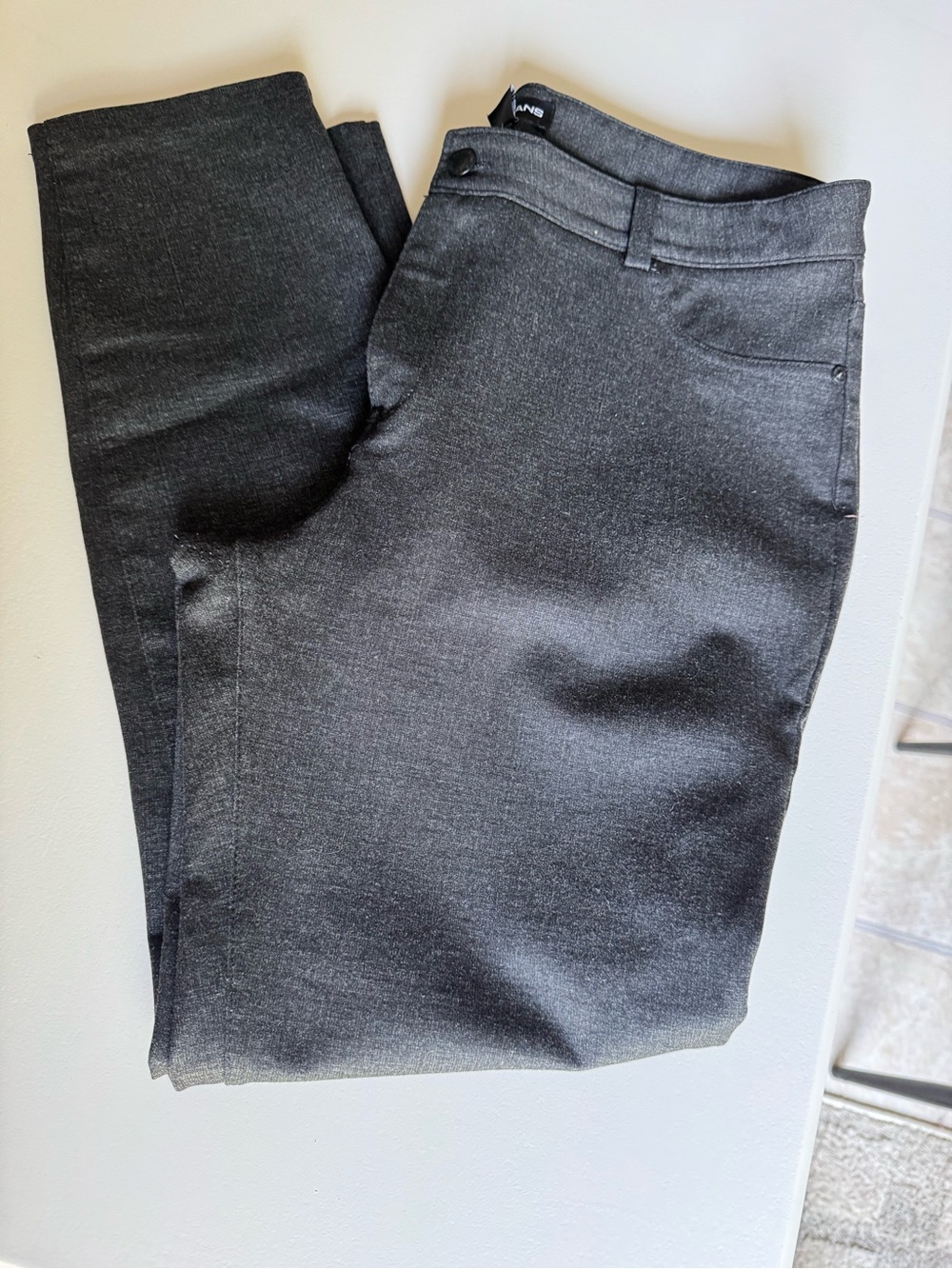 Women’s DKNY Charcoal Gray Slim-Fit ankle pants - Picture 6 of 6